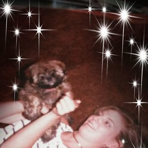 Meet your Posher, Adrianne